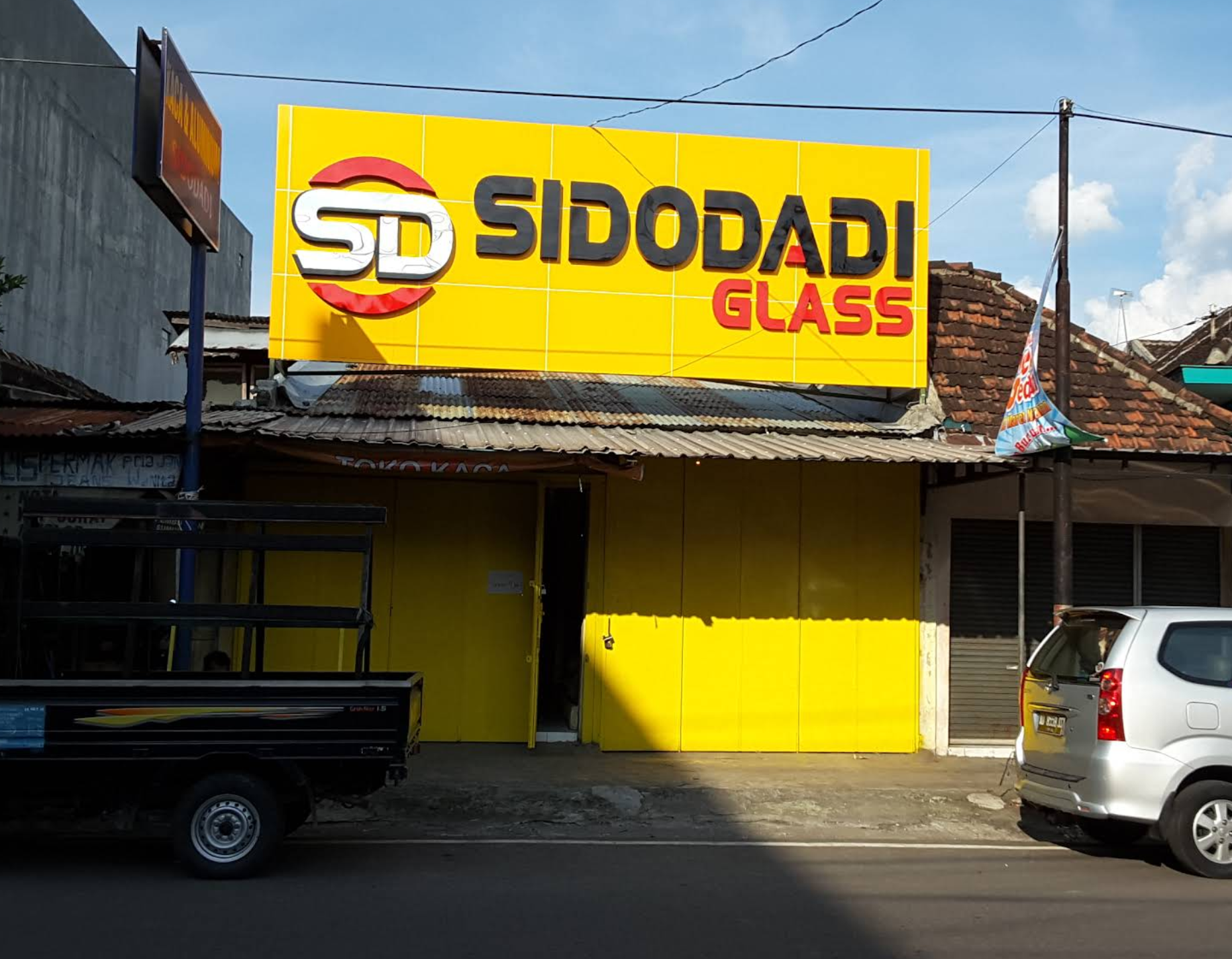 Toko Kaca & Aluminium Sidodadi